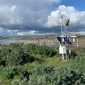 co-located observation platforms